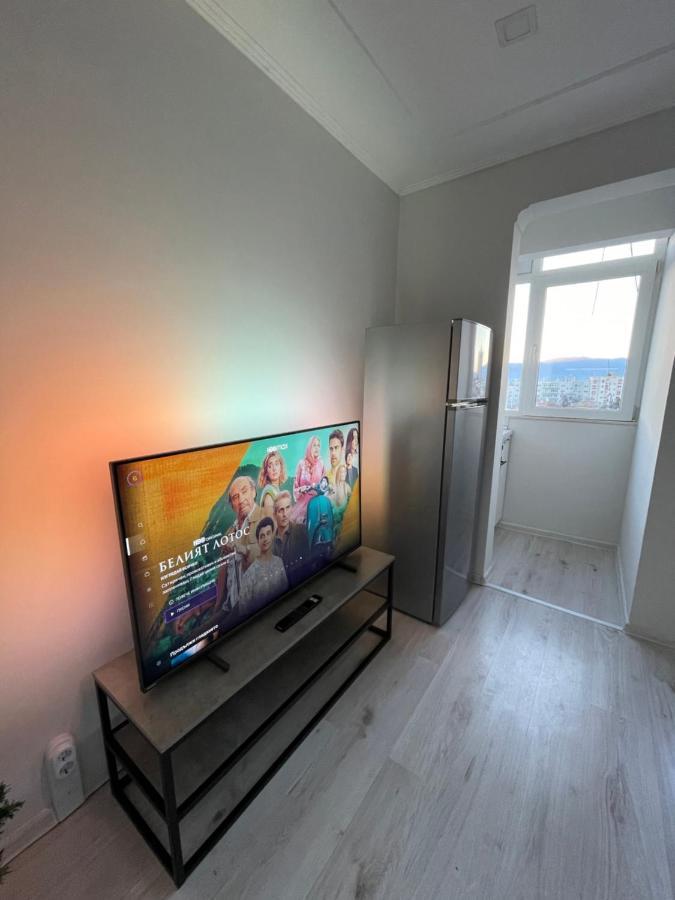 Amazing View Central 1 Bedroom Apartment Pazardzhik Exterior photo