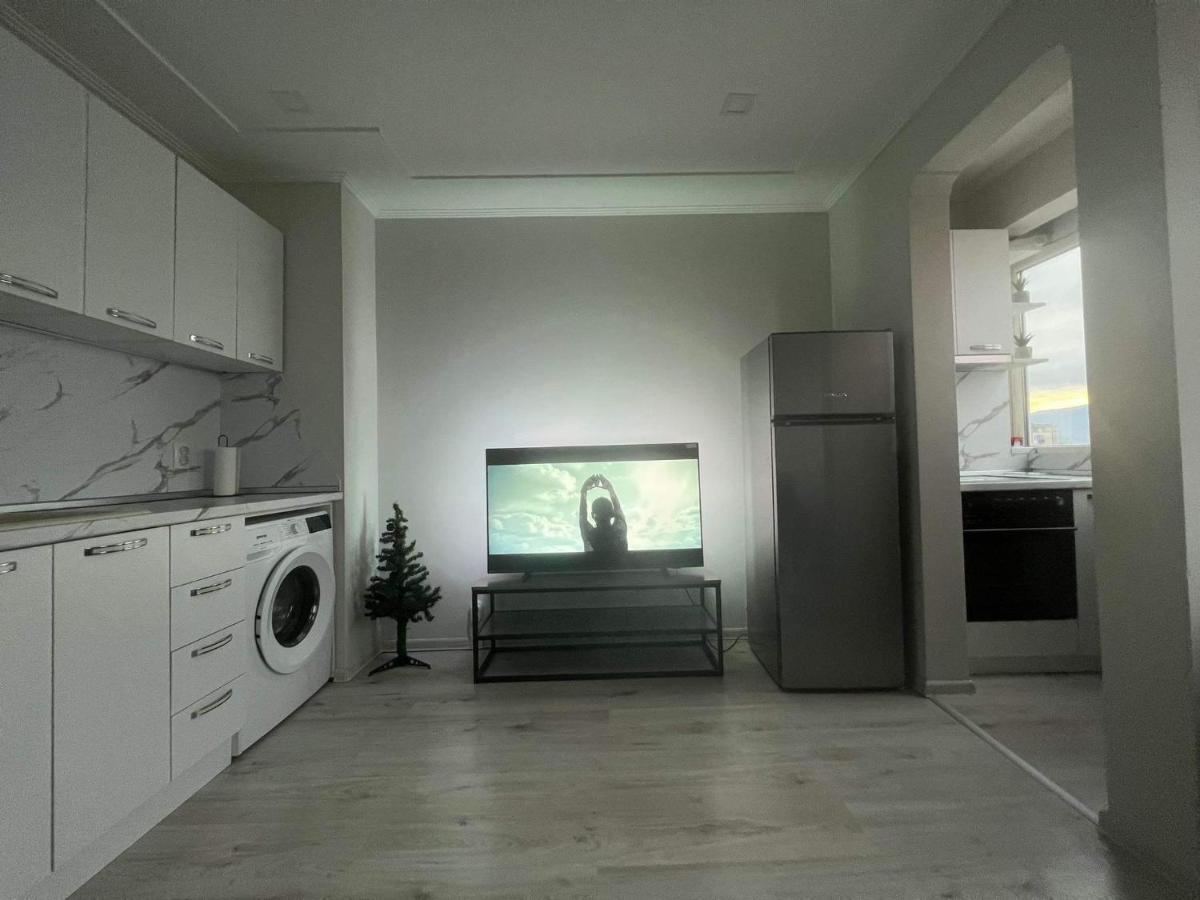 Amazing View Central 1 Bedroom Apartment Pazardzhik Exterior photo